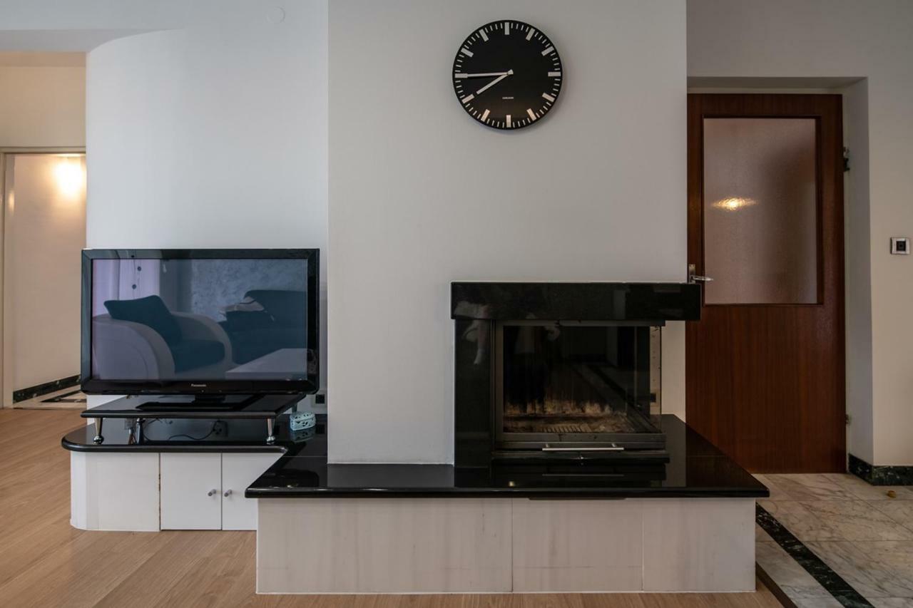 Cave Romane Apartment With Private Pool And Sea View Vinkuran Esterno foto