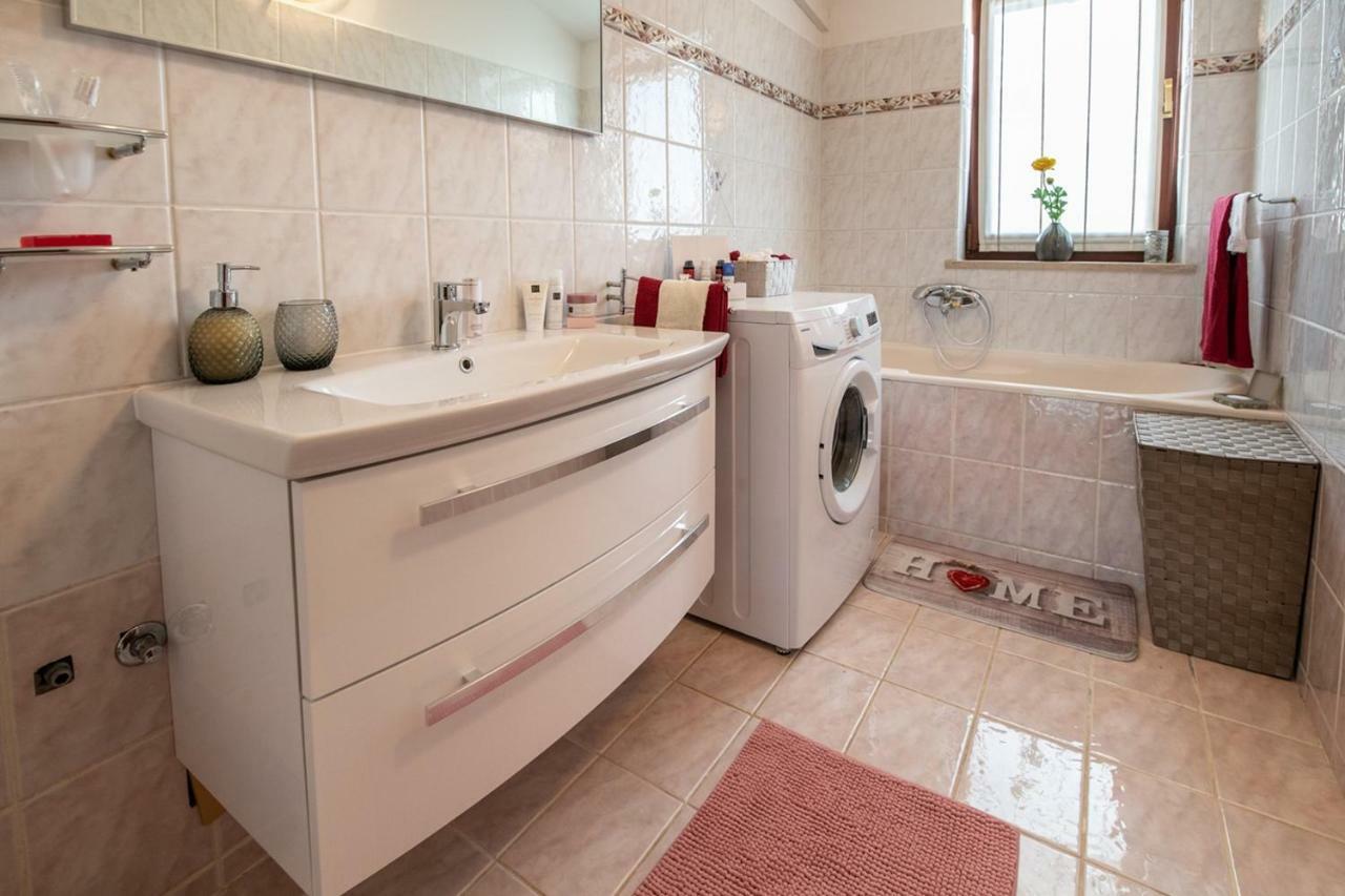 Cave Romane Apartment With Private Pool And Sea View Vinkuran Esterno foto