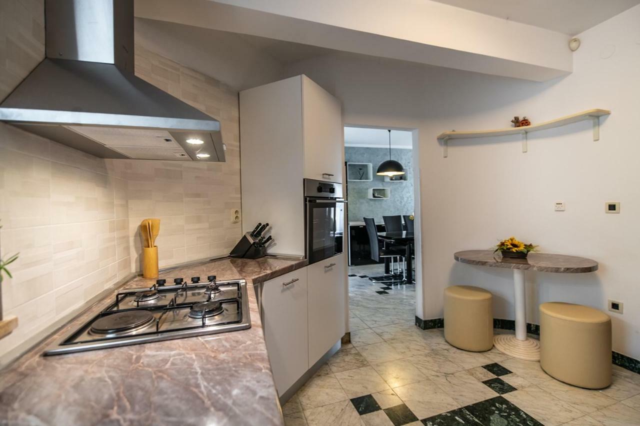 Cave Romane Apartment With Private Pool And Sea View Vinkuran Esterno foto