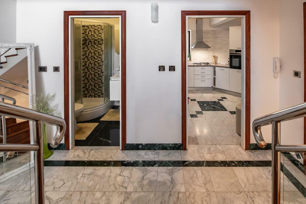 Cave Romane Apartment With Private Pool And Sea View Vinkuran Esterno foto